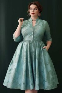 dresses to flatter a large tummy